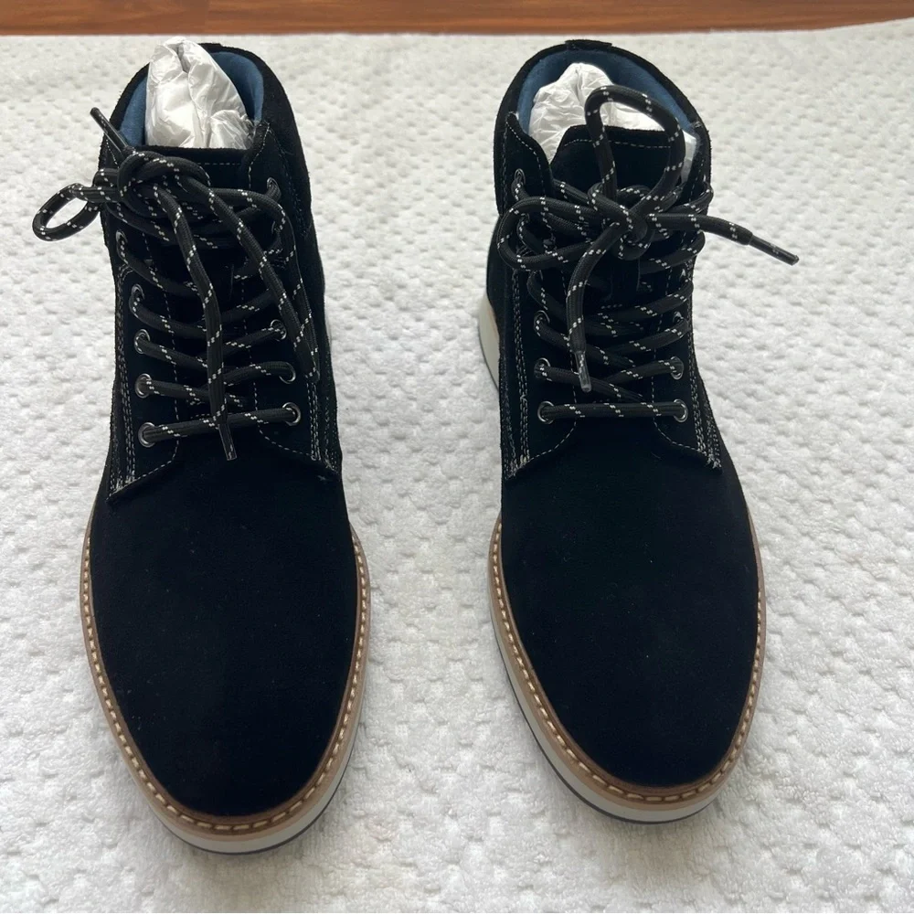 NWT. Zanzara Men's Bruno Sneaker, Black,